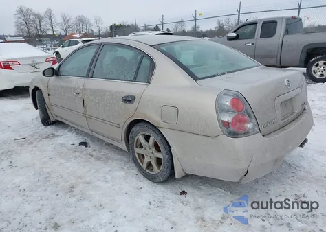2005 Nissan Altima 2.5 S z USA, uszkodzony, nr VIN 1N4AL11D65N434278